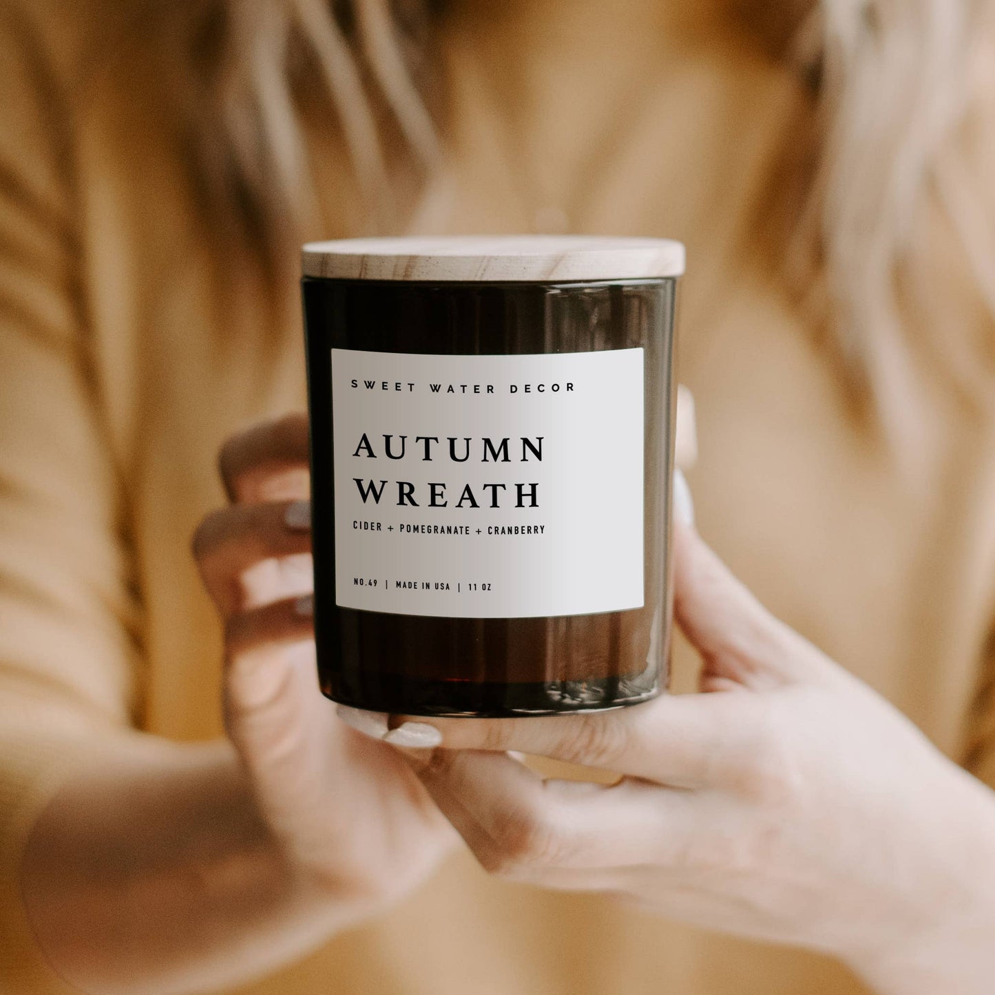 Autumn Wreath Soy Candle - Amber Jar - 11 oz