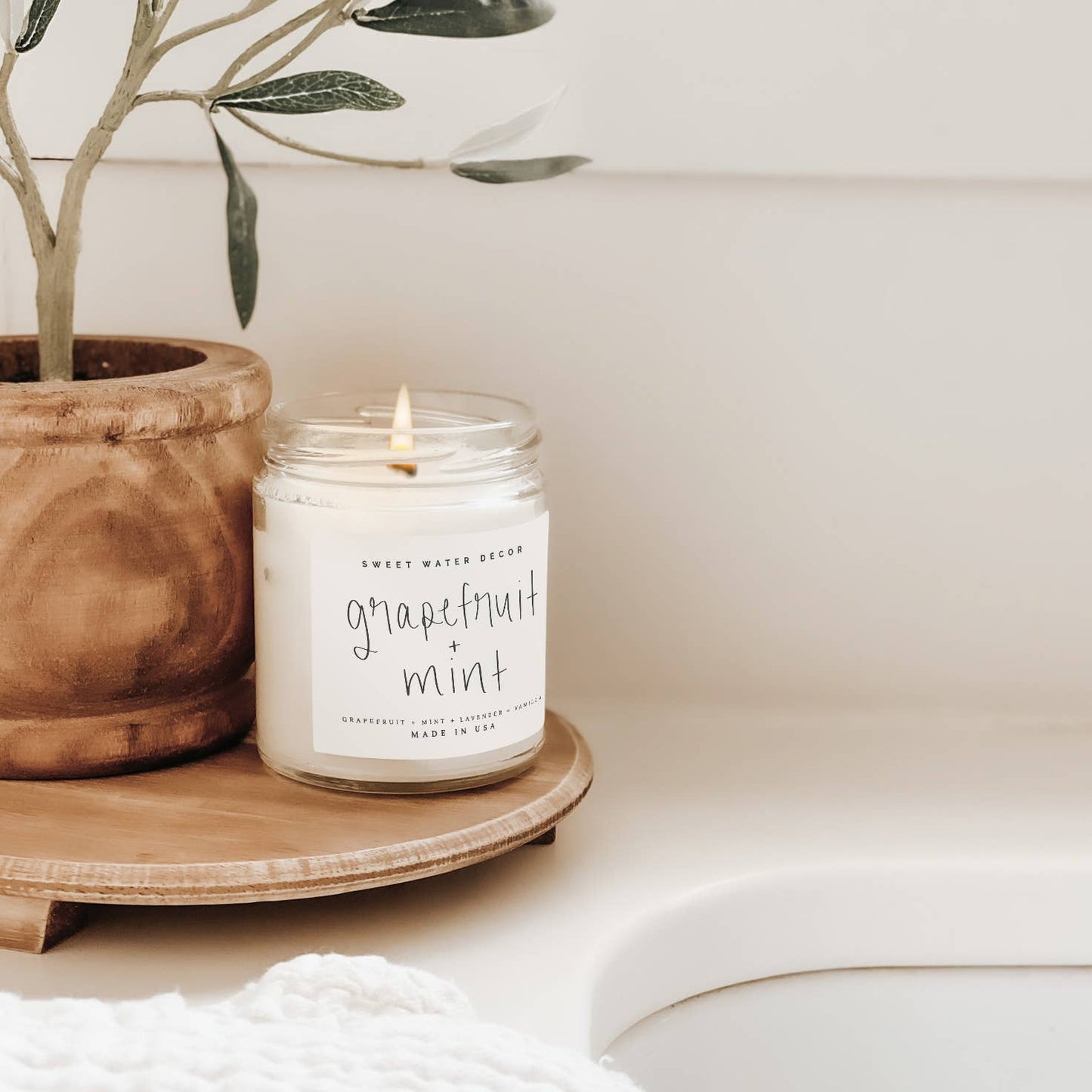 Grapefruit and Mint Soy Candle - Clear Jar - 9 oz