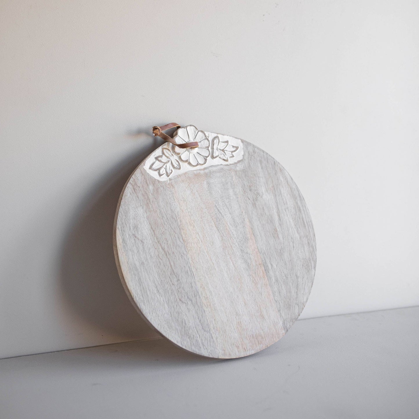 Charlotte Board Large Round