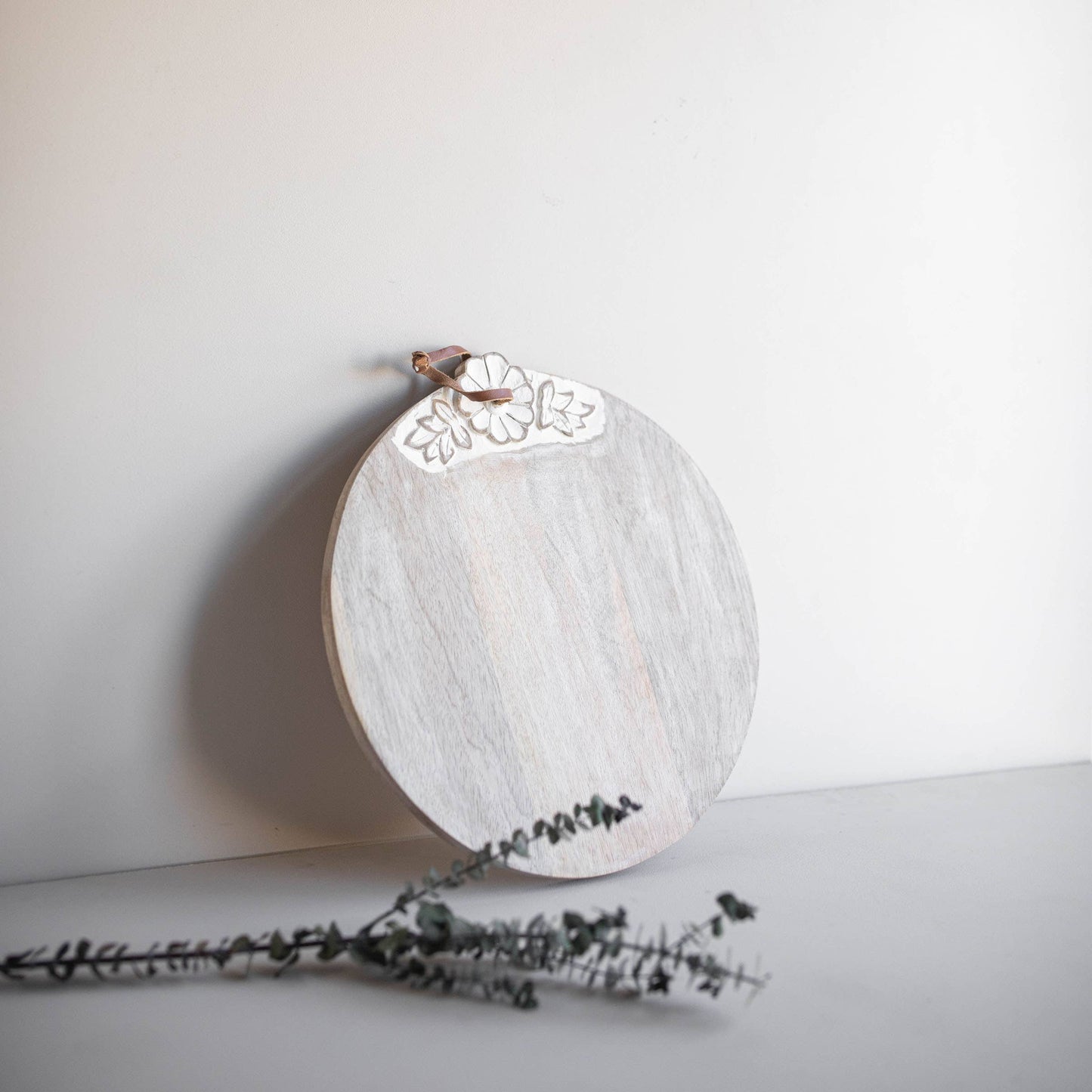Charlotte Board Large Round