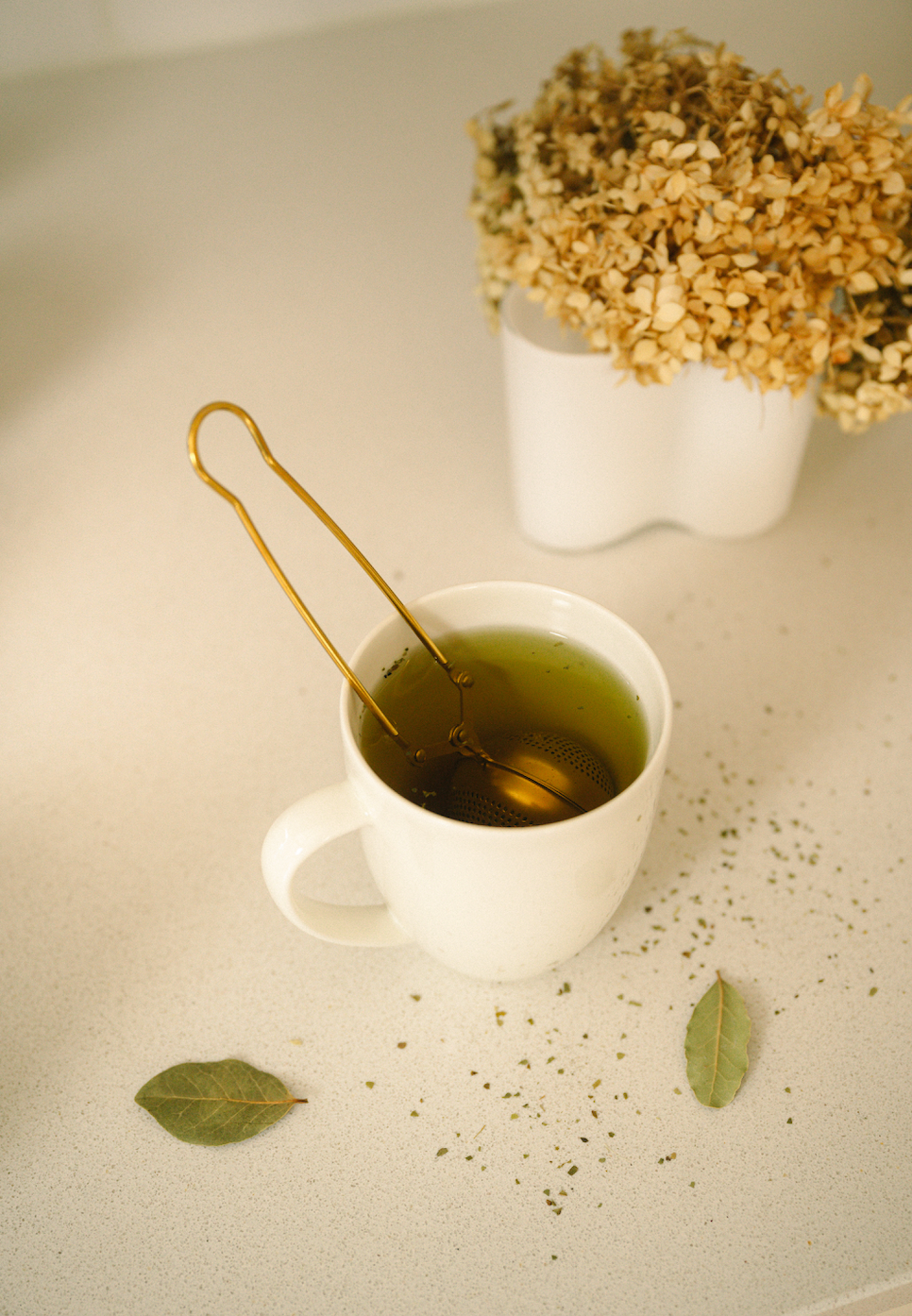 Stainless Steel Tea Strainer | Faire Market Bestseller: Gold