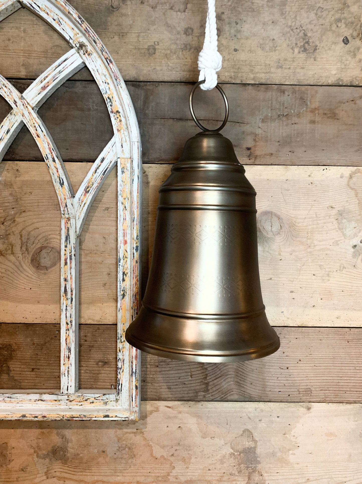 Bell Small