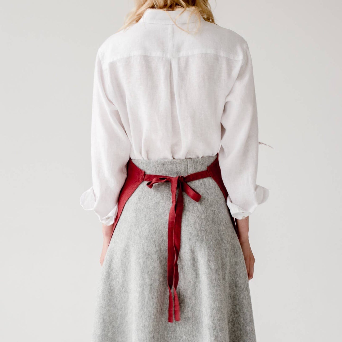 Red Pear Daily Linen Apron